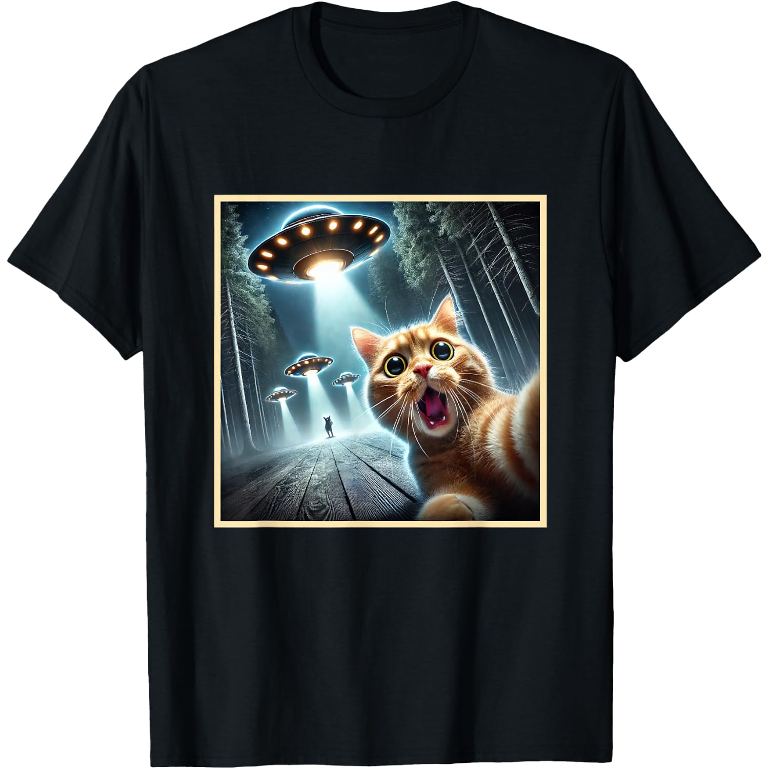 Funny Cat Taking A Selfie With UFO T-Shirt